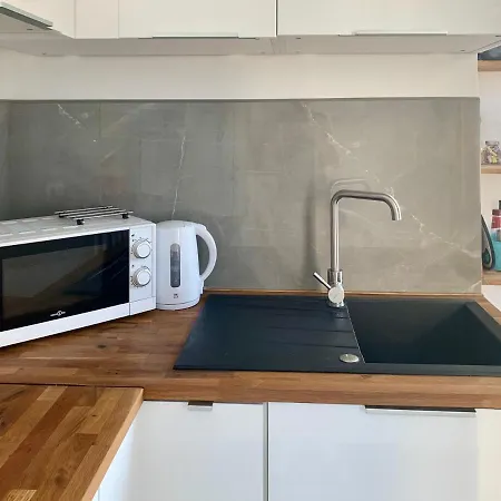 Apartment Sur Les Toits De Nimes